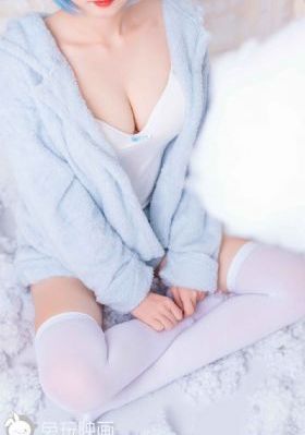 绳子与乳房